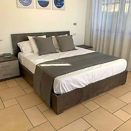 Bed & Breakfast Torre Dei Mori Boutique 3*